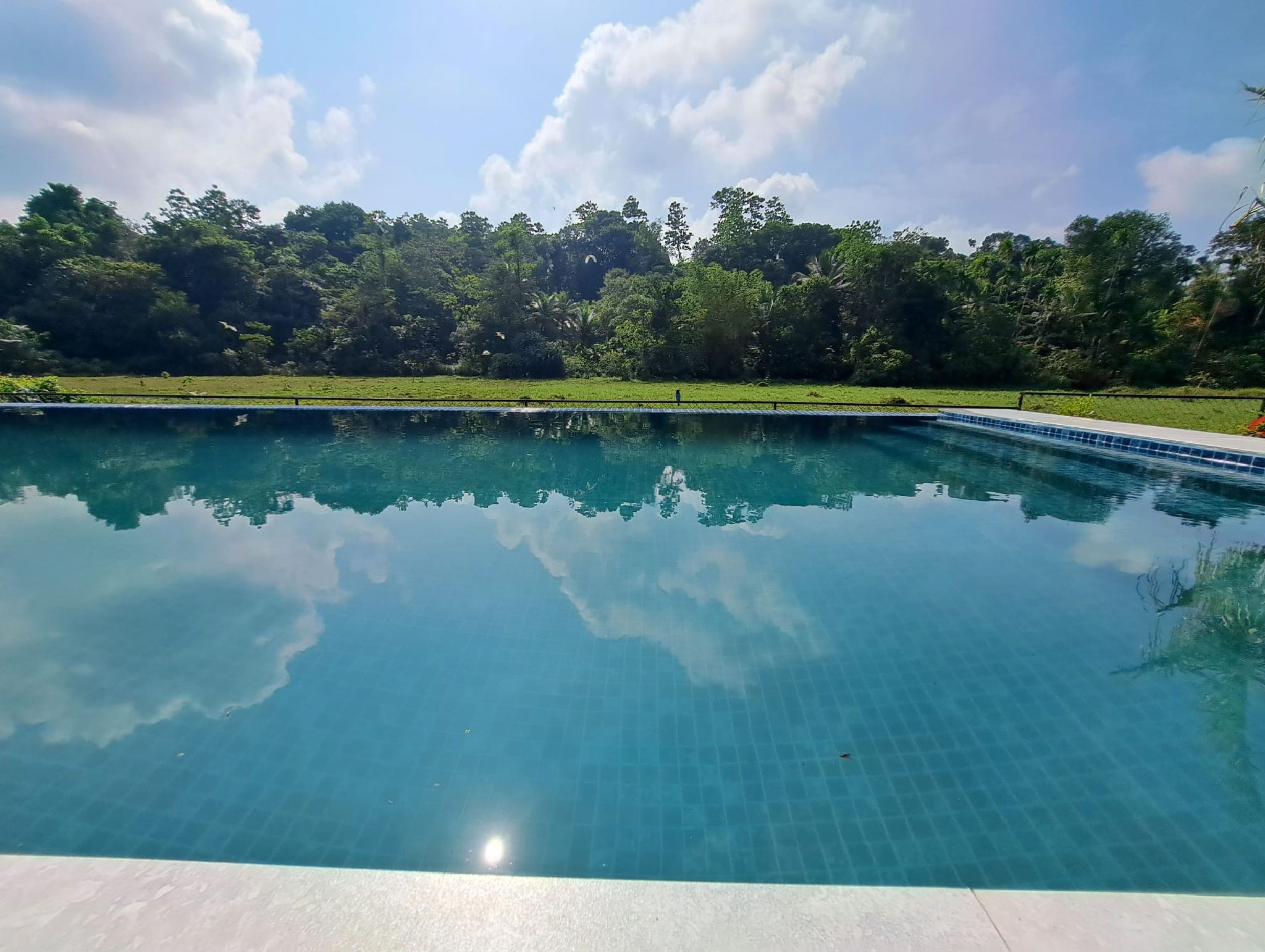 zwembad boutique hotel sri lanka