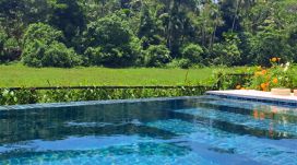 maggona boutique cottages zwembad rijstveld
