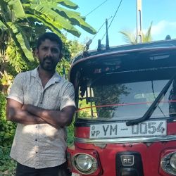 aruna shanta tuk tuk